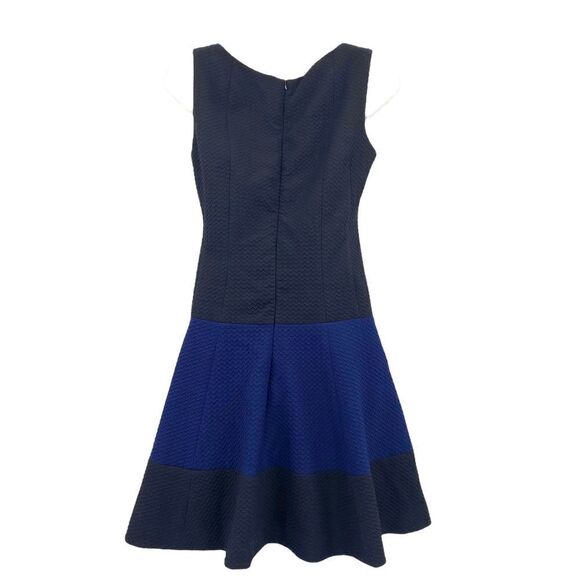 NANETTE Lepore Women’s Black & Blue Color Block Dress Size 4 - Picture 3 of 10